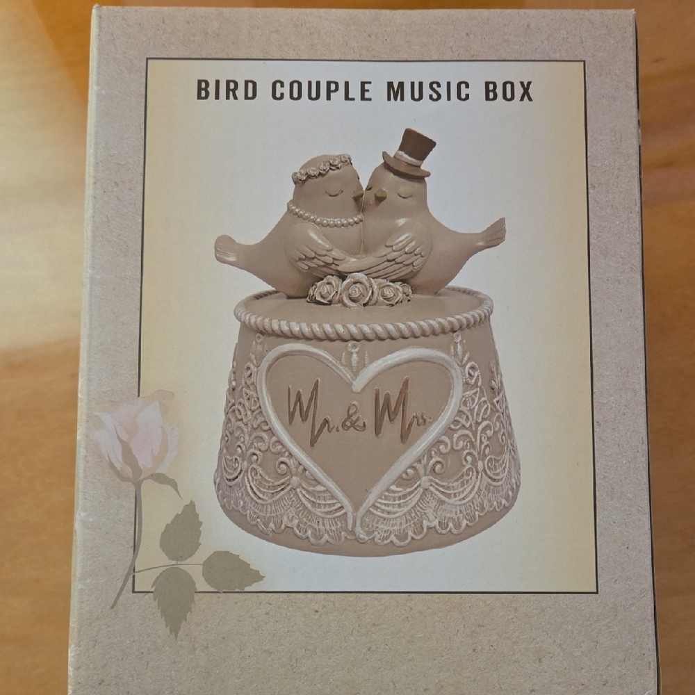 Bird Couple 'Mr. & Mrs.' Wedding Music Box - Beige